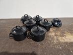 6 stuks zwarte ijzeren mini pannetjes €2 p.st., Ophalen of Verzenden, Gebruikt