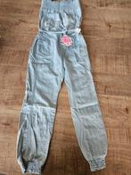 Jumpsuit denim retour naat 146 met kaartjes, Kleding | Dames, Jumpsuits, Ophalen of Verzenden, Nieuw, Maat 34 (XS) of kleiner