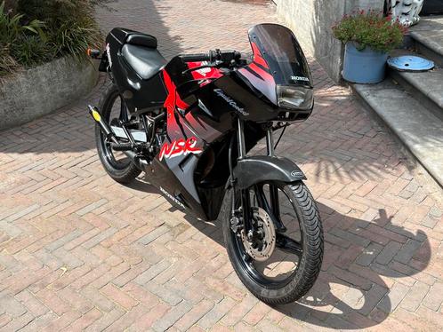 Honda Nsr 50 type 2 te koop, Fietsen en Brommers, Brommers | Honda, Zo goed als nieuw, Overige modellen, Ophalen
