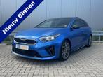 Kia Ceed 1.4 T-GDi GT-PlusLine Pano / Key less / Voor- Achte, Auto's, 1263 kg, 1353 cc, 4 cilinders, Lichtsensor