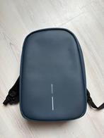 Anti diefstal rugtas donker blauw, Sieraden, Tassen en Uiterlijk, Tassen | Rugtassen, 40 cm of meer, Ophalen of Verzenden, Zo goed als nieuw