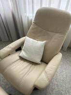 Leren relax fauteuil met voetenbankje, Ophalen, Gebruikt, Minder dan 75 cm, Hout