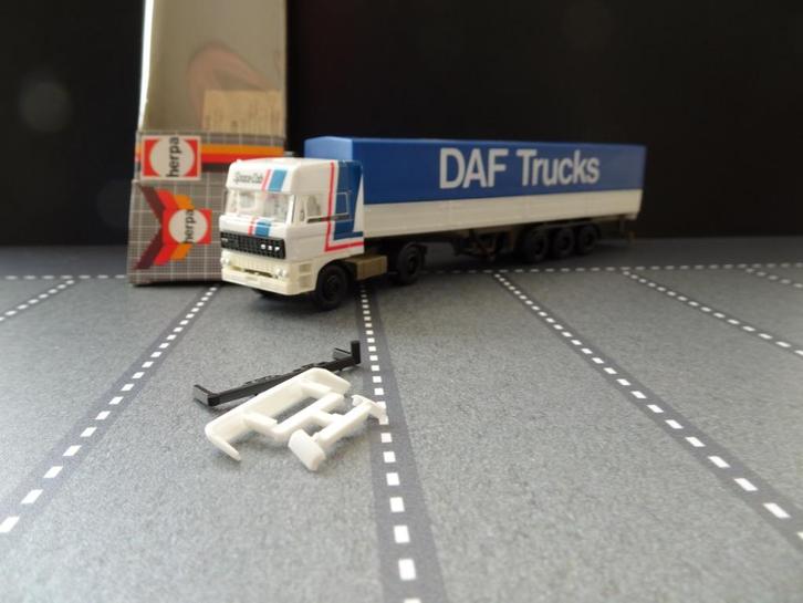 745 herpa daf 3600 space cab demo 1:87 truck trein oplegger, Hobby en Vrije tijd, Modelauto's | 1:87, Nieuw, Bus of Vrachtwagen