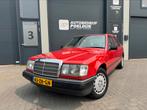 Mercedes-Benz 200-Serie 2.3 230 E AUT K6 1987 Rood, Automaat, Beige, 4 cilinders, 1290 kg