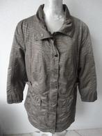 witteveen 38 valt als XL oksel tot oksel 62 cm-gevoerd