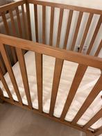 Walnoot kleur box, Kinderen en Baby's, Boxen, Ophalen, Gebruikt, Vierkant, In hoogte verstelbaar