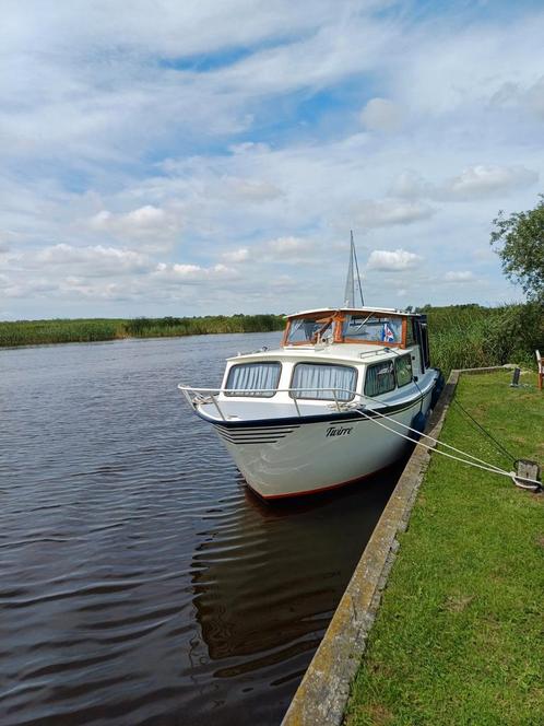 Te koop bestevaer 8.30 ok, Watersport en Boten, Motorboten en Motorjachten, Zo goed als nieuw, Staal, 6 tot 9 meter, Diesel, Binnenboordmotor