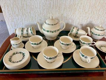 Sierlijk Stratford servies Wedgwood voor de verzamelaar! beschikbaar voor biedingen