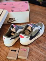 Travis Scott Air Jordan 1 Low Olive - Maat 38 - Nieuw, Overige kleuren, Nike, Nieuw, Ophalen of Verzenden