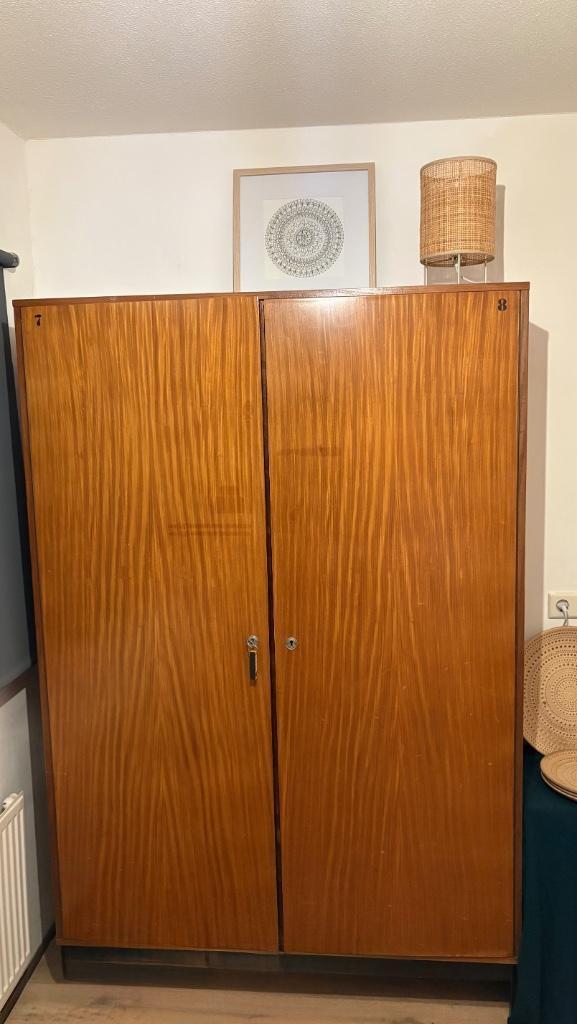 Vintage houten schoolkast met legplanken, Huis en Inrichting, Kasten | Boekenkasten, Gebruikt, 100 tot 150 cm, 150 tot 200 cm