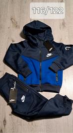 Trainings pak., Kinderen en Baby's, Kinderkleding | Maat 116, Ophalen of Verzenden, Nieuw