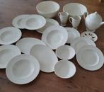 Grote Wedwood Winsor verzameling., Antiek en Kunst, Antiek | Servies compleet, Ophalen