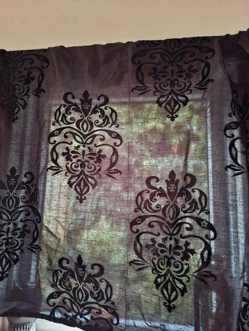 (Inbetween) gordijnen, tweemaal 125x130 cm beschikbaar voor biedingen