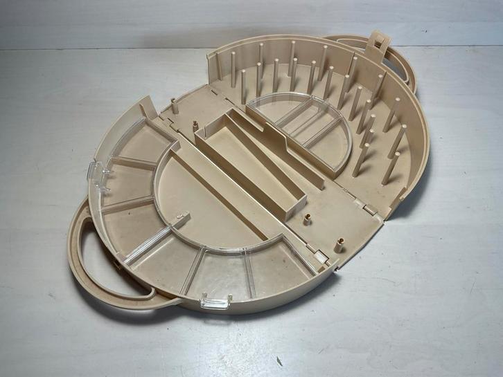 Naaimand naaikoffer met afsluitbare vakjes, Hobby en Vrije tijd, Naaien en Fournituren, Nieuw, Ophalen of Verzenden