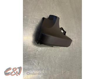 Dashboard deel van een Opel Vivaro beschikbaar voor biedingen