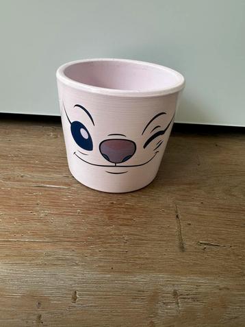 Bloempotje van Angel van Disney Home beschikbaar voor biedingen
