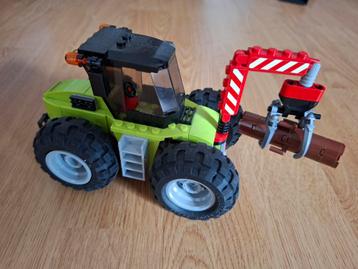 Lego tractor 60181 beschikbaar voor biedingen