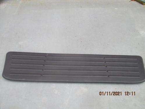 achter bumper afdekt plaat midden deel HILUX 2WD HILUX ..4RU, Auto-onderdelen, Carrosserie en Plaatwerk, Bumper, Toyota, Voor