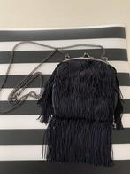 Zwart tasje met franjes H&M avondtasje NIEUW, Sieraden, Tassen en Uiterlijk, Tassen | Schoudertassen, Ophalen of Verzenden, Nieuw