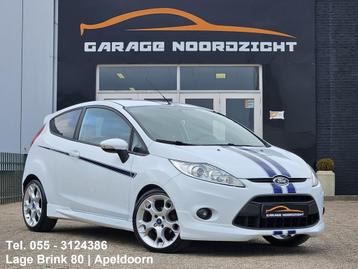 Ford Fiesta 1.6 Metal 135PK ECC/AIRCO|STOELVERWARMING|USB|PD beschikbaar voor biedingen