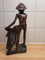 Balinees Beeldhouwwerk, Houtsnijwerk Balinese visser, Ophalen of Verzenden