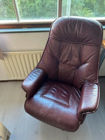 Leren fauteuil beschikbaar voor biedingen