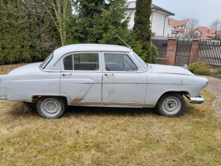 Volga gaz 21 bwj 1960 rijdend, Auto's, Oldtimers, Bedrijf, Overige merken, Benzine, Sedan, Handgeschakeld, Zilver of Grijs, Beige