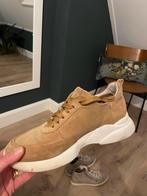 Sneakers dames suede zgs mt 39, Overige kleuren, Ophalen of Verzenden, Sneakers of Gympen, Gedragen