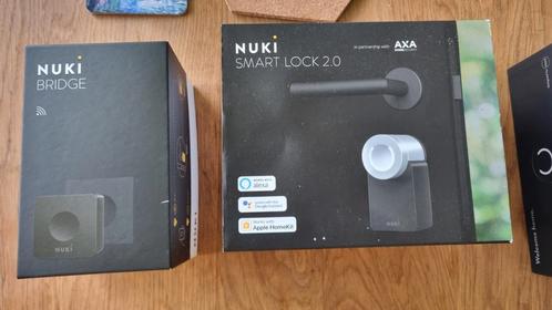 Nuki Smart Lock 2.0 + WiFi Bridge - Zo Goed Als Nieuw, Doe-het-zelf en Verbouw, Hang- en Sluitwerk, Zo goed als nieuw, Ophalen of Verzenden