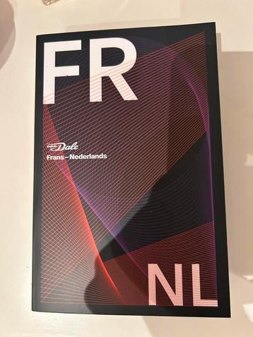 Van Dale Pocketwoordenboek Frans-Nederlands beschikbaar voor biedingen