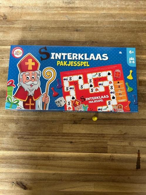 Sinterklaas pakjesspel, Diversen, Sinterklaas, Zo goed als nieuw, Ophalen of Verzenden