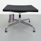 2x Vitra Eames EA 125 Hocker Zwart Hopsak - Chroom, Huis en Inrichting, Niet ingevuld, Zo goed als nieuw, Metaal, 50 tot 75 cm