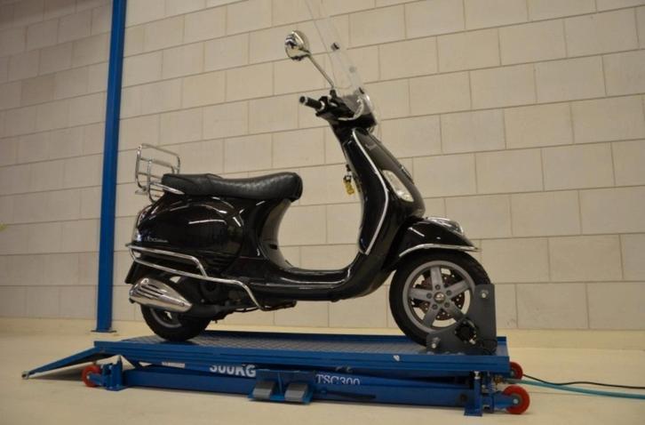 Scooter Onderhoud/Reparatie, Fietsen en Brommers, Brommeronderdelen | Scooters, Zo goed als nieuw, Overige typen, Ophalen