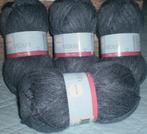 4 bollen breiwol  in blauw/grijze kleur  no 185916, Ophalen of Verzenden, Nieuw, Breien of Haken, Wol of Garen