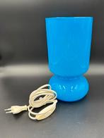 IKEA Lykta Tafellamp - Opaline Glas Lichtblauw, Ophalen of Verzenden, Zo goed als nieuw, Glas, Minder dan 50 cm