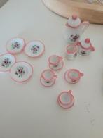 Serviesje voor poppen huis 1:12., Verzamelen, Poppenhuizen en Toebehoren, Ophalen of Verzenden, Zo goed als nieuw, Poppenhuis