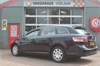 Toyota Avensis wagon 1.8 VVTi navi, camera, stoelverwarming, Auto's, Toyota, 15 km/l, 4 cilinders, Zwart, Stationwagon