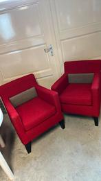 2 rode stoelen met bruine kussen, Huis en Inrichting, Ophalen, Zo goed als nieuw, 75 tot 100 cm, 50 tot 75 cm