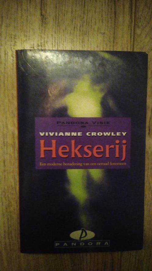Hekserij	- V. Crowley, Boeken, Esoterie en Spiritualiteit, Zo goed als nieuw, Achtergrond en Informatie, Spiritualiteit algemeen