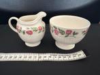 Wedgwood Rosalind, kleine melkkan + suikerbakje, Huis en Inrichting, Keuken | Servies, Gebruikt, Overige typen, Ophalen of Verzenden