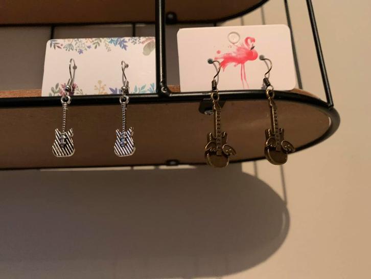 Gitaren, Sieraden, Tassen en Uiterlijk, Oorbellen, Nieuw, Hangers, Overige materialen, Ophalen of Verzenden