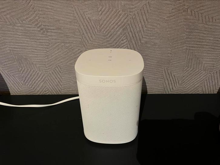 SONOS ONE WIT | ZGAN, Audio, Tv en Foto, Luidsprekers, Zo goed als nieuw, Front, Rear of Stereo speakers, Minder dan 60 watt, Sonos