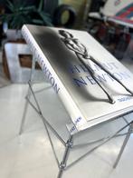 Helmut Newton - SUMO (XXL) - Incl. Phillipe Starck standaard, Boeken, Ophalen, Fotografie algemeen, Taschen, Zo goed als nieuw