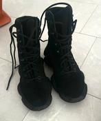 Yeezy boots 38 (valt als 37), Ophalen of Verzenden, Zo goed als nieuw, Zwart