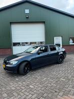 BMW 3-Serie 2.0 I 318 2006 Blauw, Zwart, 4 cilinders, 129 pk, Blauw