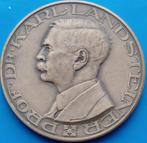 Penning Ned. Roode Kruis, Prof.Dr. Karl Landsteiner - 1939, Postzegels en Munten, Penningen en Medailles, Nederland, Brons, Verzenden