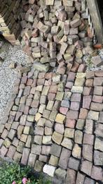 Oude hardgebakken halve waaltjes, Tuin en Terras, Ophalen, Gebruikt, Klinkers