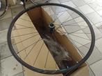Racefiets voorwiel Shimano disc, Fietsen en Brommers, Fietsonderdelen, Wiel, Racefiets, Ophalen of Verzenden, Zo goed als nieuw