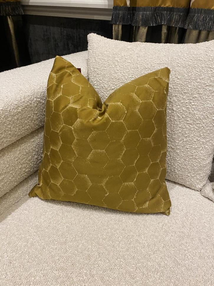 Sierkussen Rubelli stof, Huis en Inrichting, Woonaccessoires | Kussens, Nieuw, Overige kleuren, Vierkant, Ophalen of Verzenden