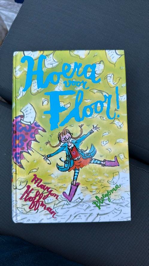 Marjon Hoffman - Hoera voor Floor! 3 boeken gebundeld, Boeken, Kinderboeken | Jeugd | onder 10 jaar, Zo goed als nieuw, Ophalen of Verzenden